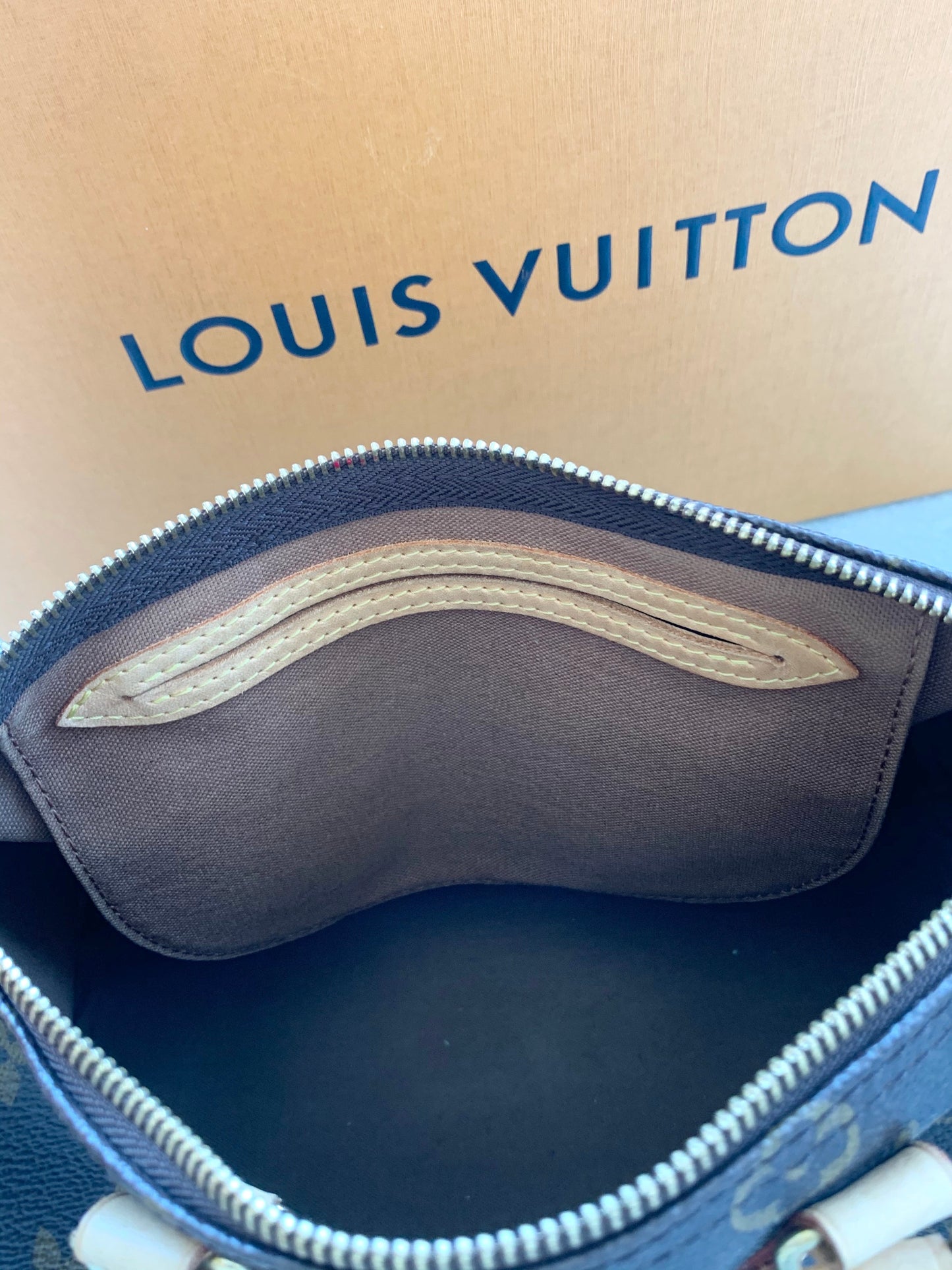 [ ] Louis Vuitton Speedy 25 Monogram Satchel Bag