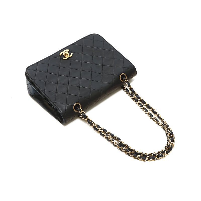 Chanel Shoulder Bag Flap Black Lambskin Leather Matrasse