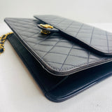 CHANEL   Black Quilted Lambskin Leather Medium Single Chain Flap Bag in NEW CONDITION