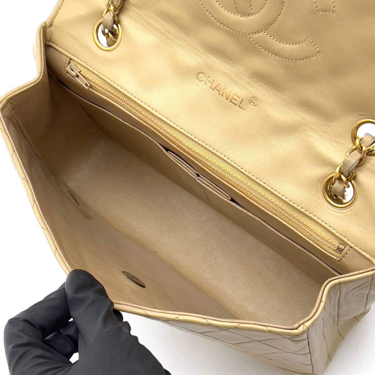 Chanel Shoulder Bag Flap Beige Lambskin Leather Matrasse