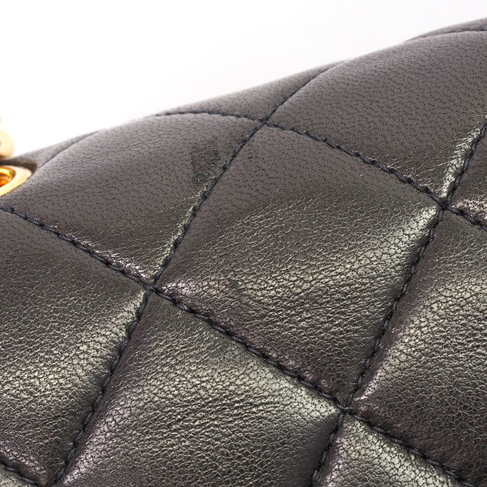 Chanel Classic Double Flap 25 Shoulder Bag Medium Black Quilted Lambskin