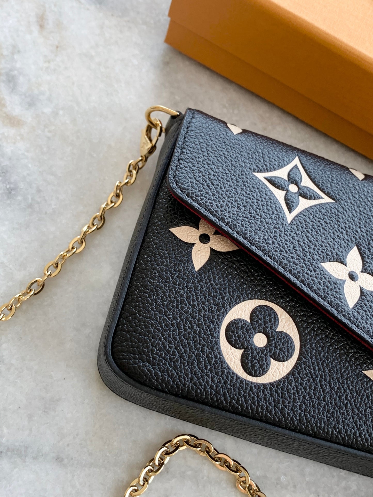 [ ]Louis Vuitton 2022 Pochette Felicie GM Bicolor Monogram Crossbody Bag