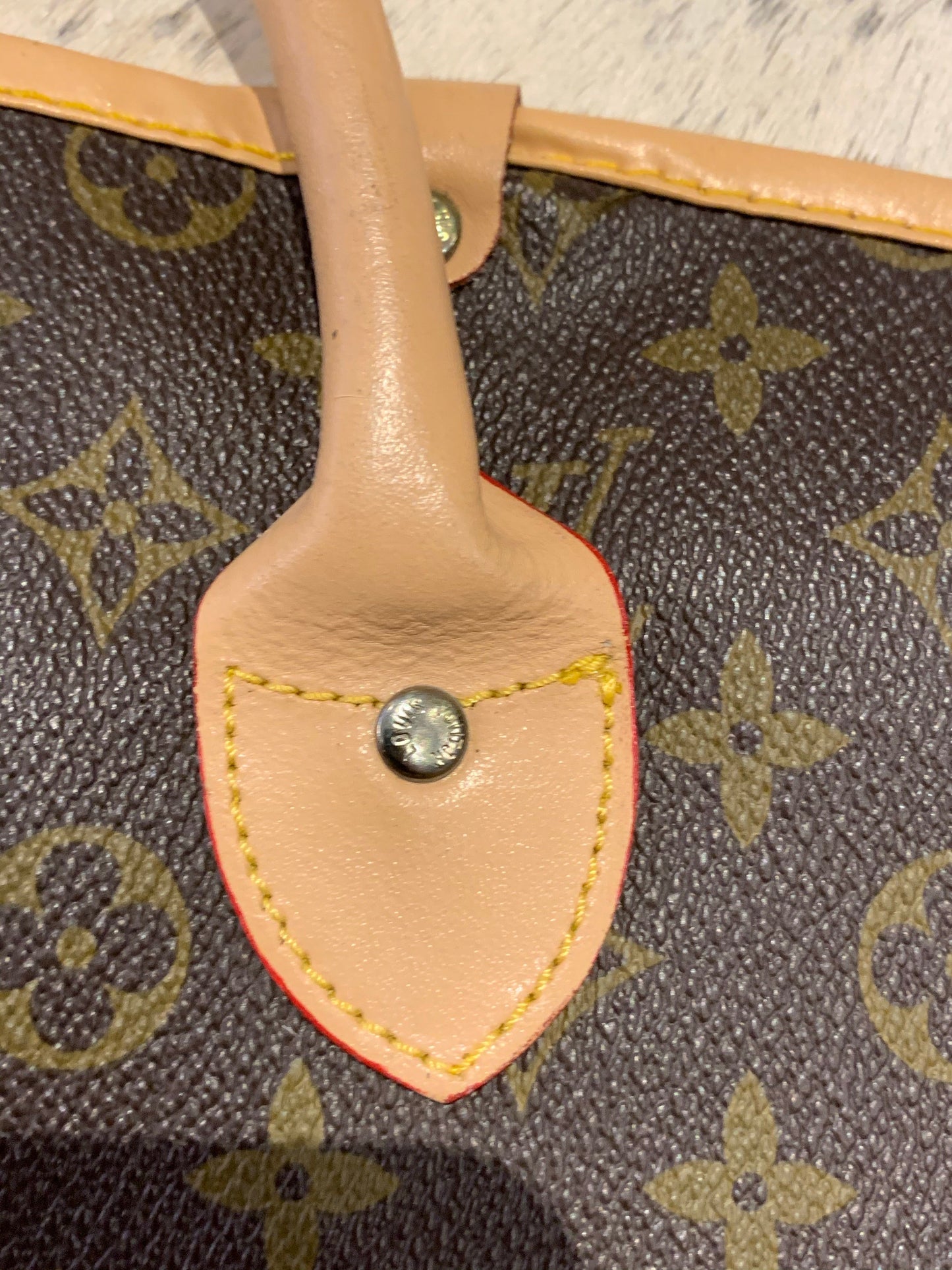 LOUIS VUITTON   Monogram Garment Cover