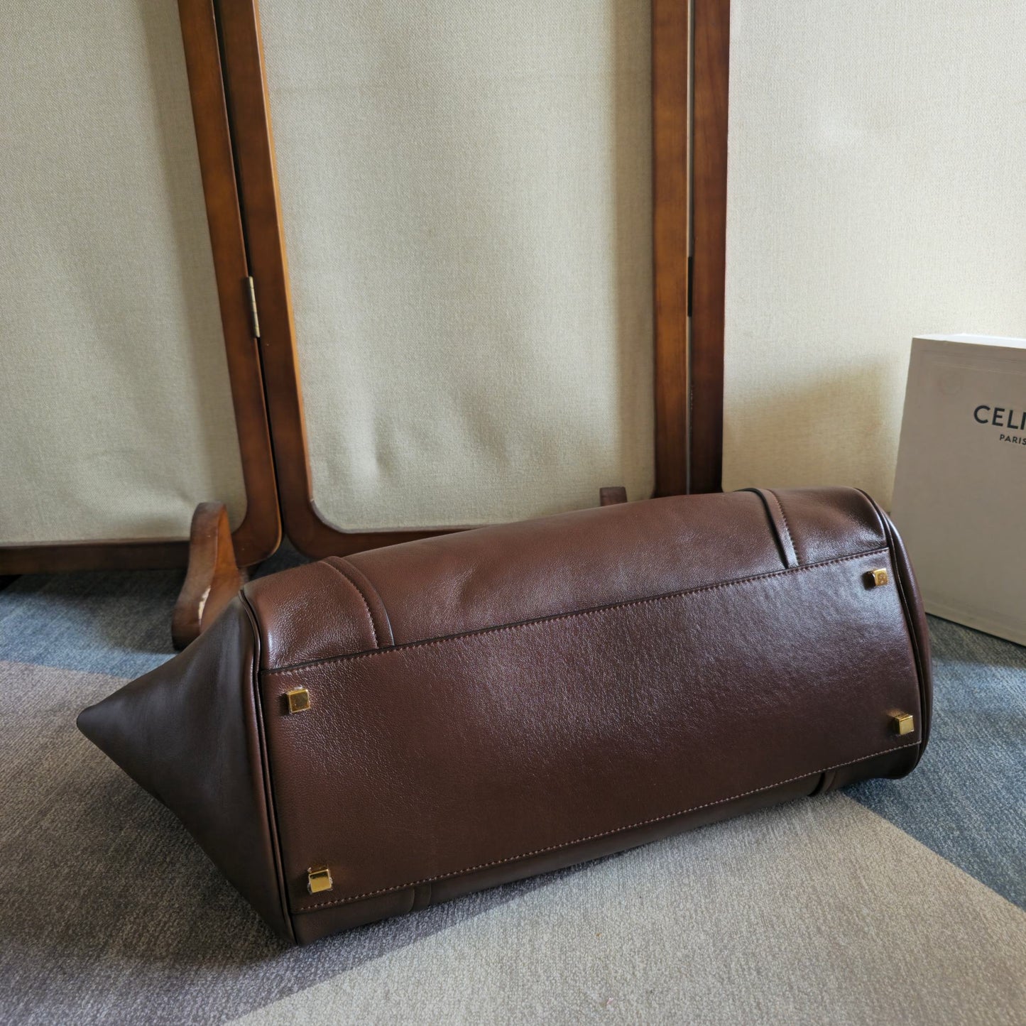 CELINE 25S MEDIUM SMILING NEW LUGGAGE 44MM IN SYRAH RED SUPPLE SHINY LAMBSKIN Amelia Amelia