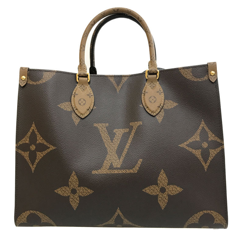 Louis Vuitton Monogram Giant On The Go MM Shoulder Bag