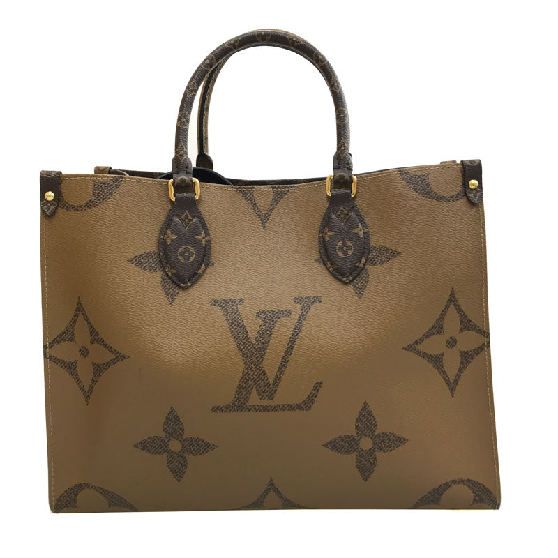 Louis Vuitton Monogram Giant On The Go MM Shoulder Bag