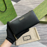 ZIP AROUND WALLET 20 IN BLACK CALFSKIN GOLD HARDWARE Amelia