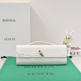 Amelia Long Clutch Andiamo 31 White Crocodile Calfskin Ghw Amelia