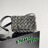 Amelia Small Rumple Messenger 21 Grey Lambskin Shw Amelia Amelia