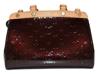 Louis Vuitton Brea PM Enamel Elegant Patent Leather Handbag Amarante