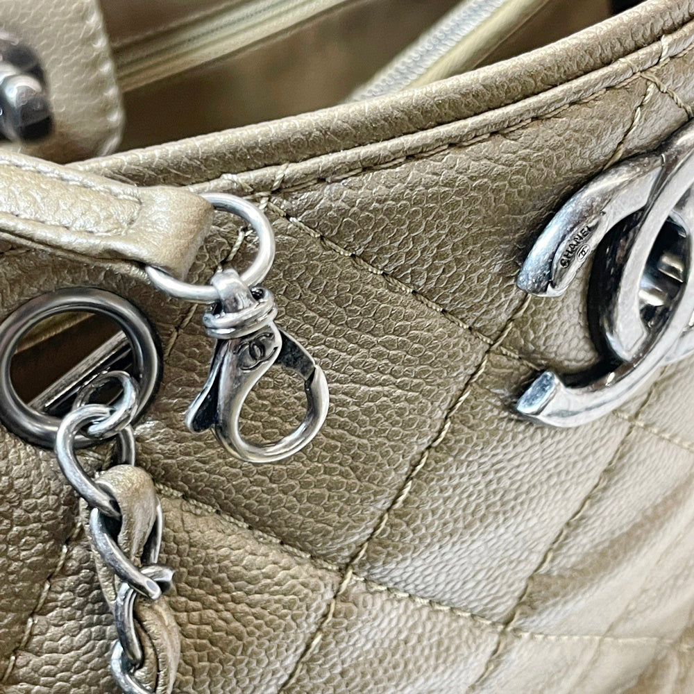 Chanel Matelasse Chain Tote Bag
