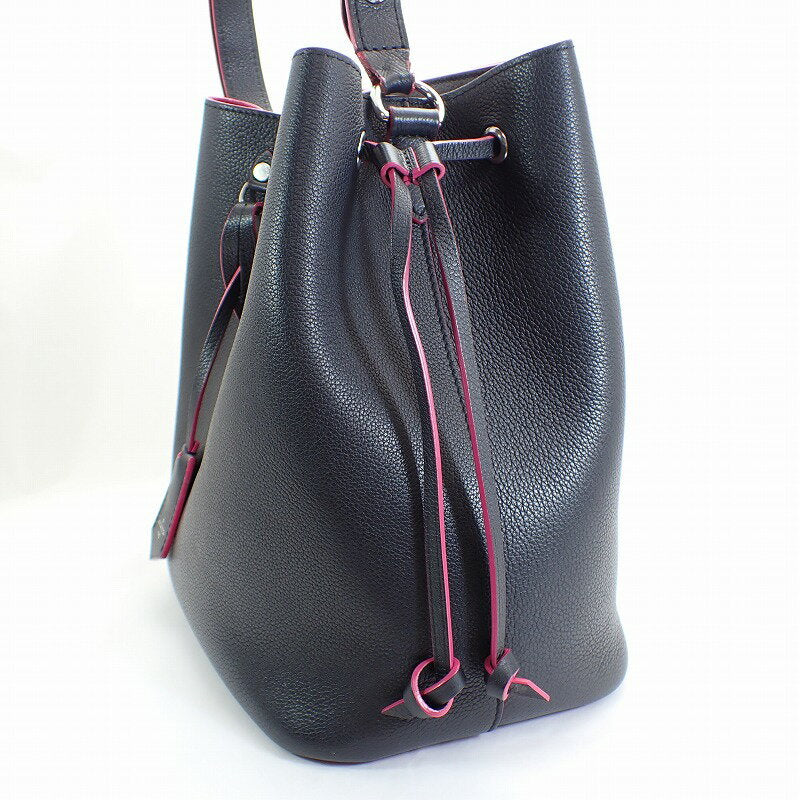Louis Vuitton Leather LockMe Bucket Shoulder Bag Black