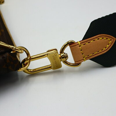 Louis Vuitton Multi Pochette Accessoire ShoulderBag