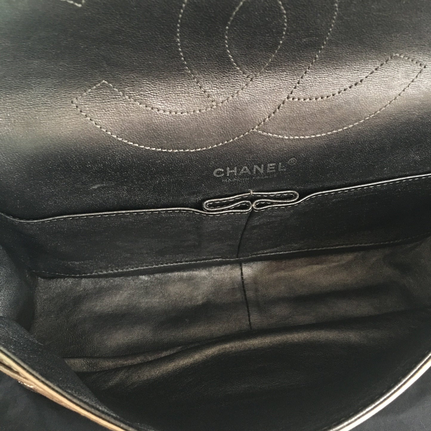 CHANEL 2.55 Shoulder Bag in Metallic Leather