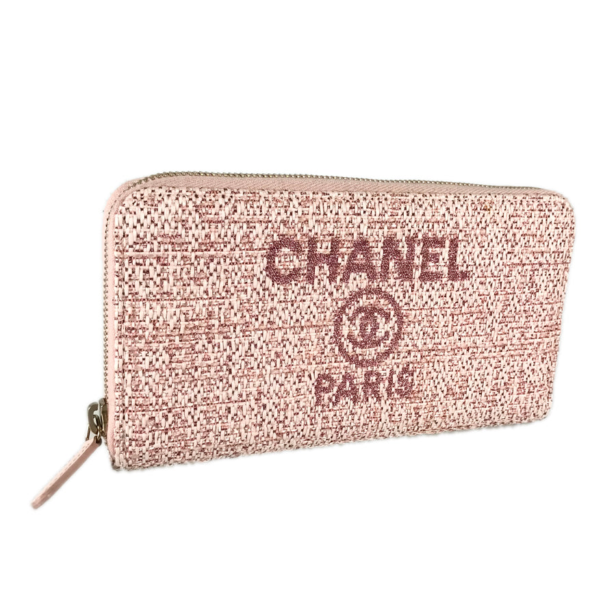 CHANEL Deauville purse Zip Around