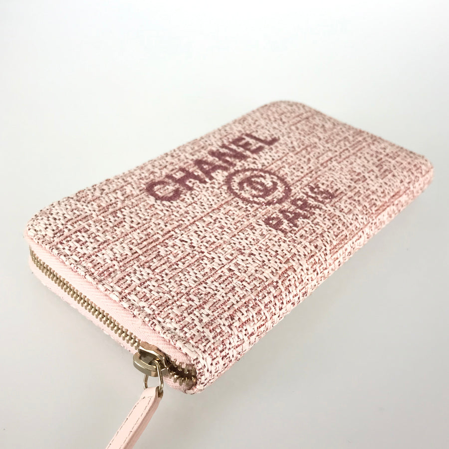 CHANEL Deauville purse Zip Around