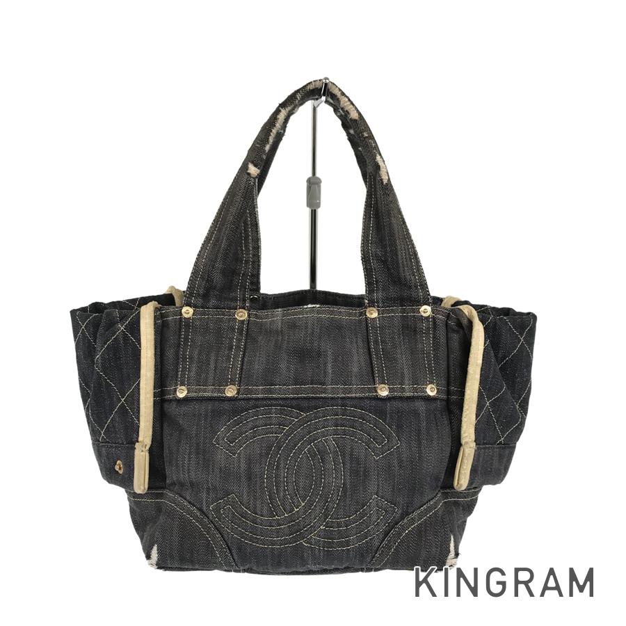 CHANEL Hand bag