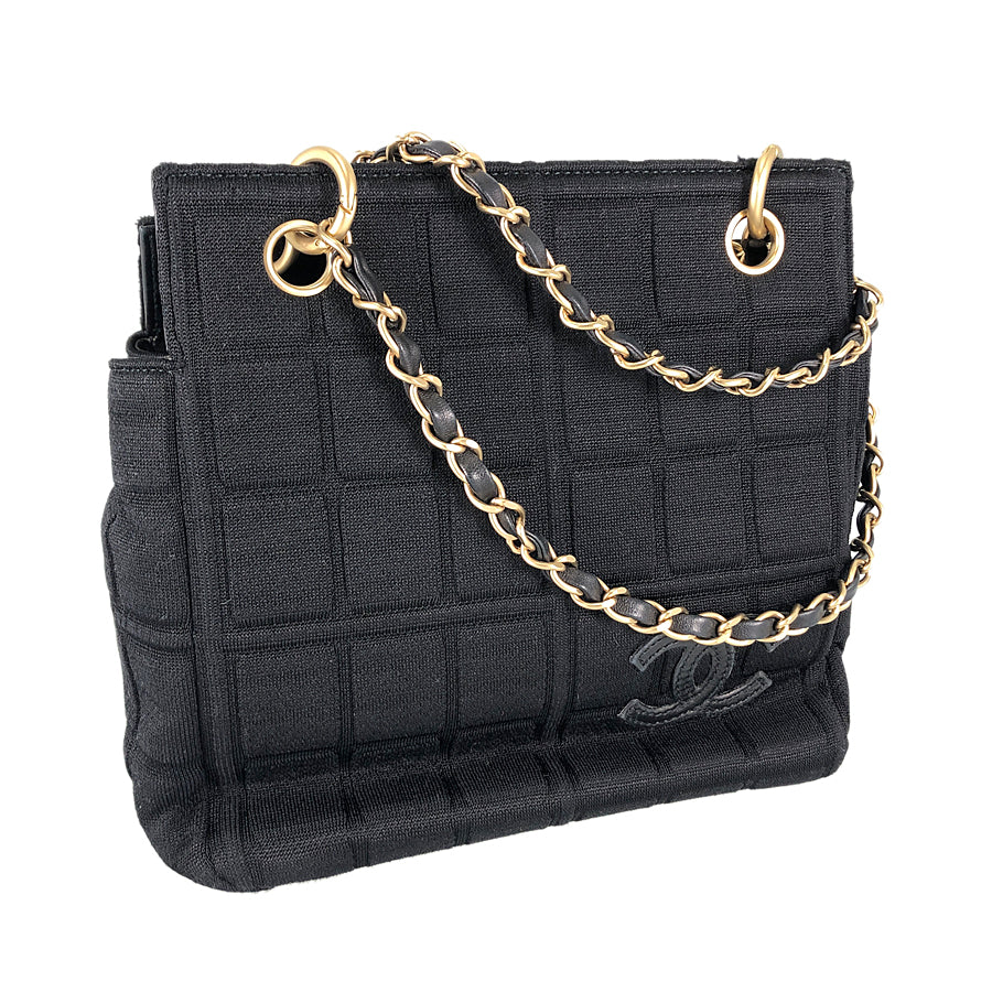 CHANEL Shoulder bag