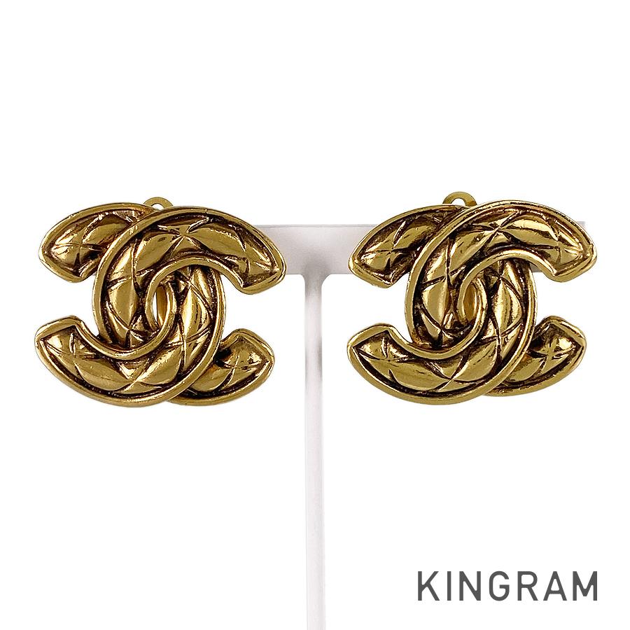 CHANEL Earring