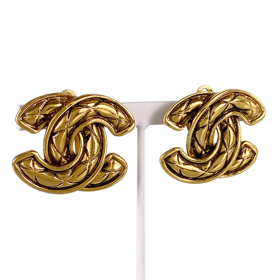 CHANEL Earring