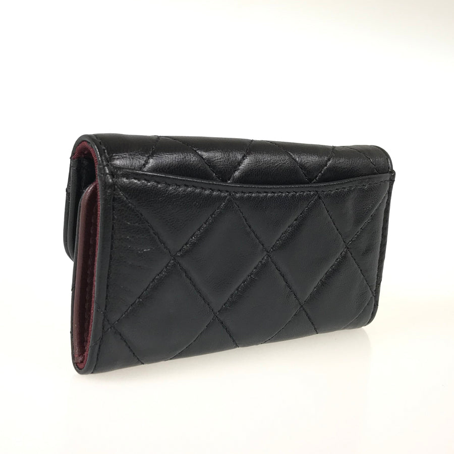CHANEL Matelasse Key case