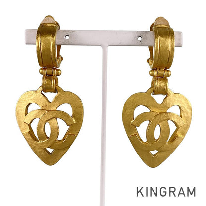 CHANEL Earring
