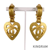 CHANEL Earring