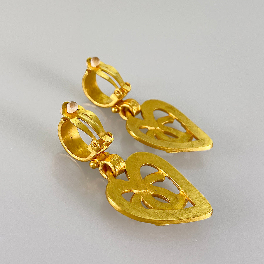 CHANEL Earring