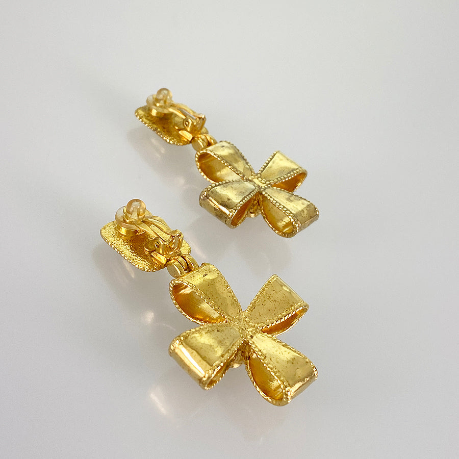 CHANEL Earring
