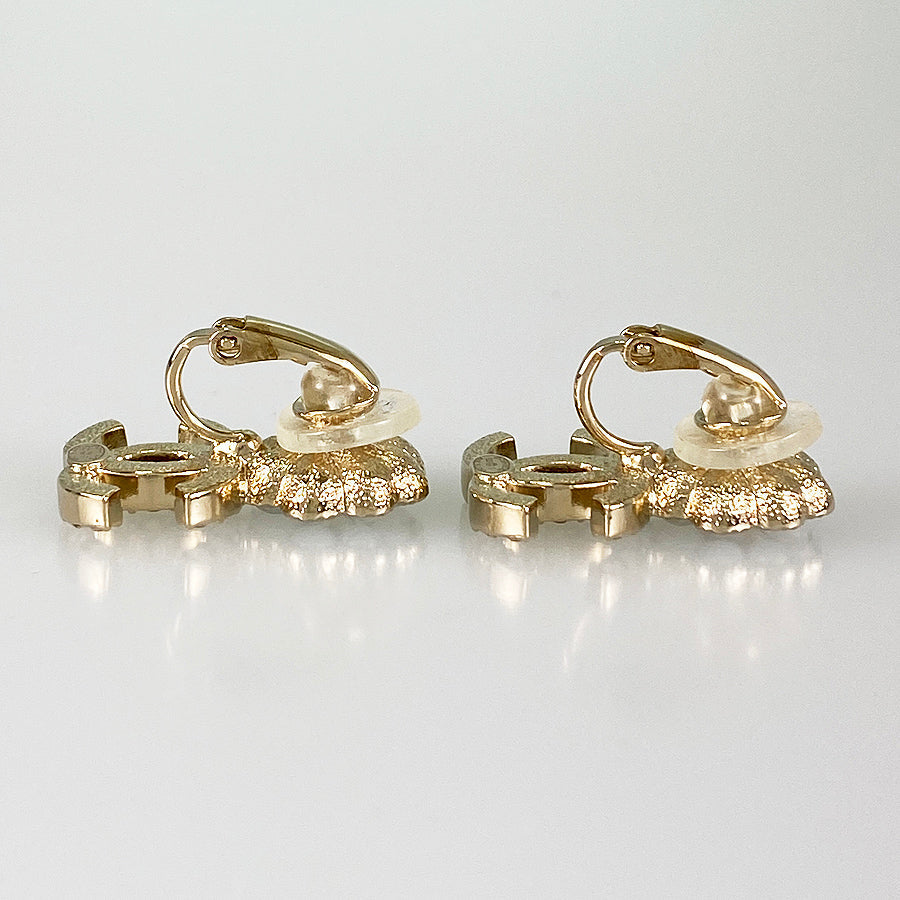CHANEL Earring