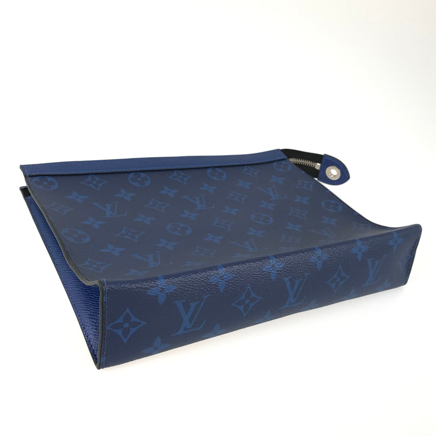 LOUIS VUITTON Taigarama Pochette Voyage MM M30423 Clutch bag