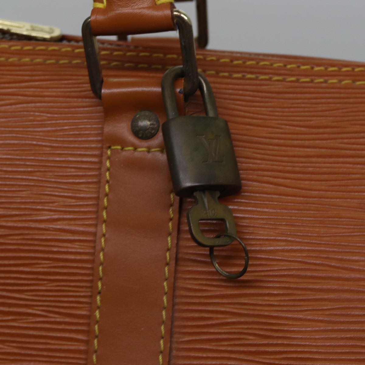 LOUIS VUITTON Epi Keepall 60 Boston Bag Brown Zipangu Gold M42948 LV Auth ki4860