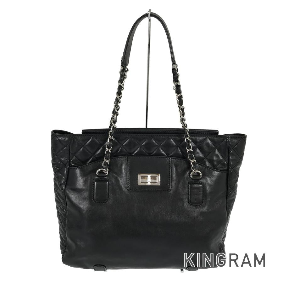 CHANEL 2.55 Tote bag