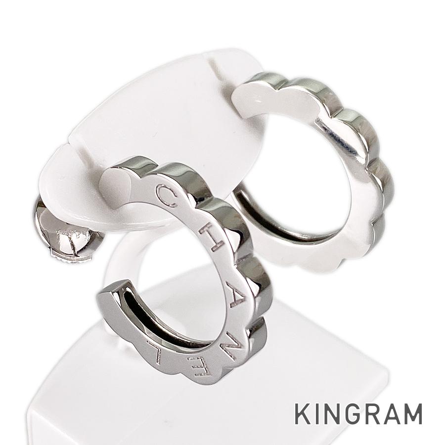 CHANEL Camellia Earring