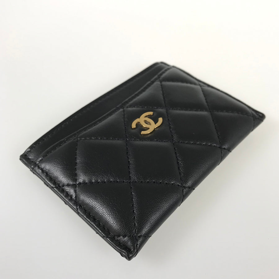 CHANEL Matelasse Card case