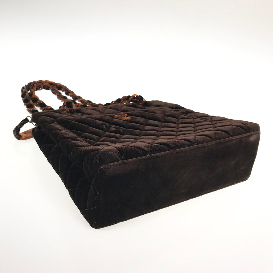CHANEL Matelasse Shoulder bag