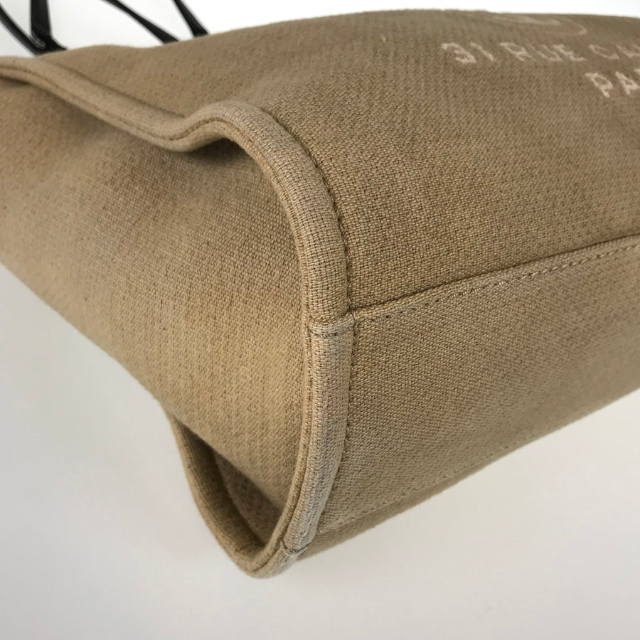 CHANEL Deauville MM Tote bag