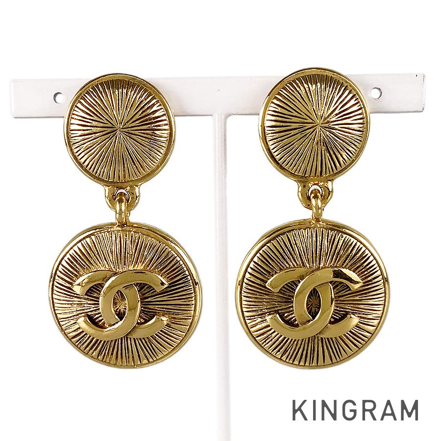 CHANEL Earring