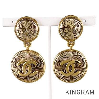 CHANEL Earring
