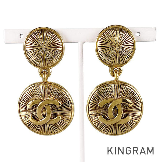 CHANEL Earring