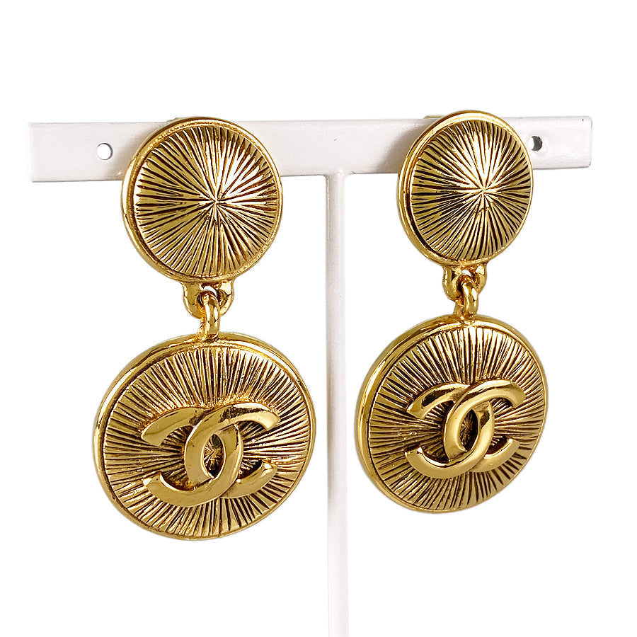 CHANEL Earring