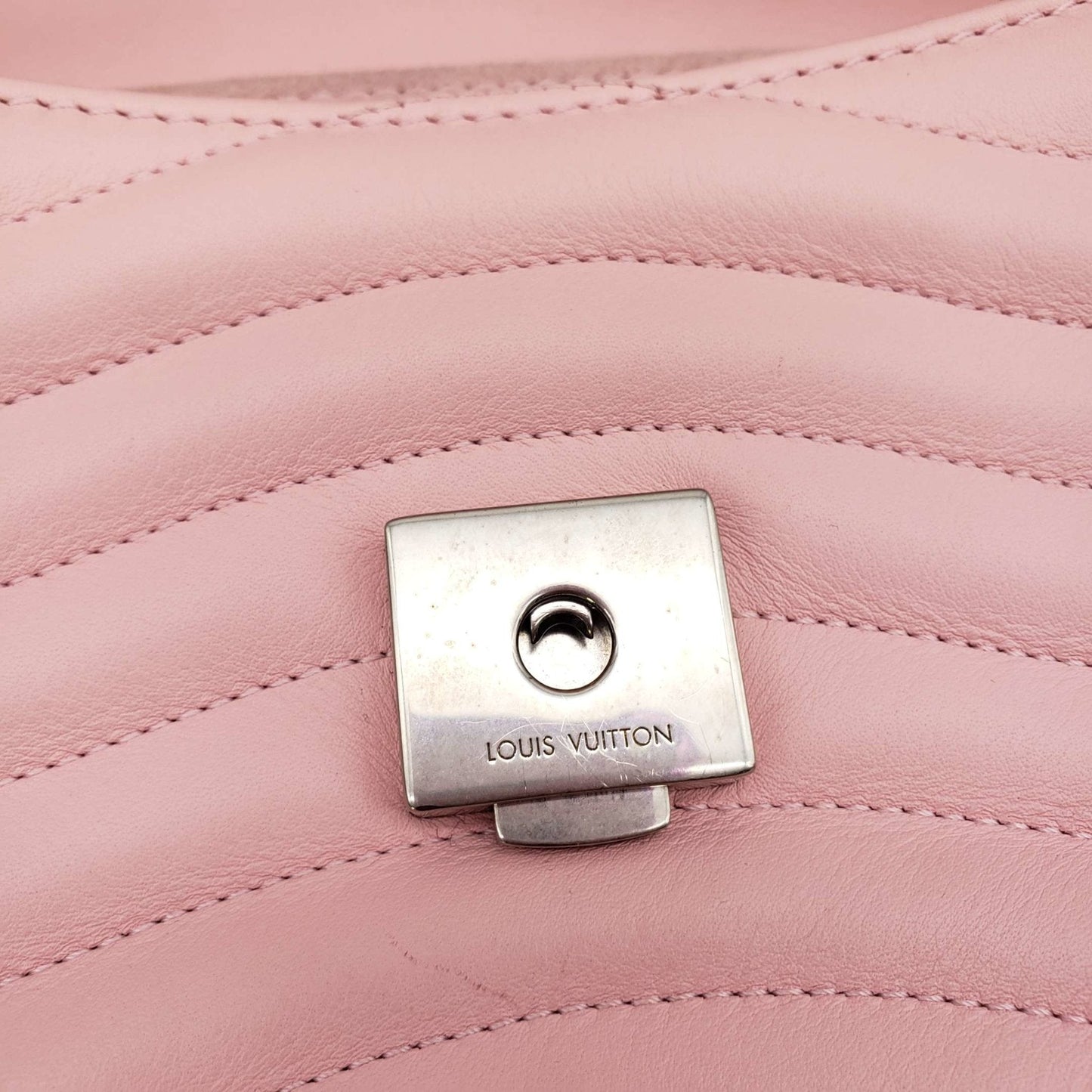 Louis Vuitton New Wave Chain Pink Shoulder Bag