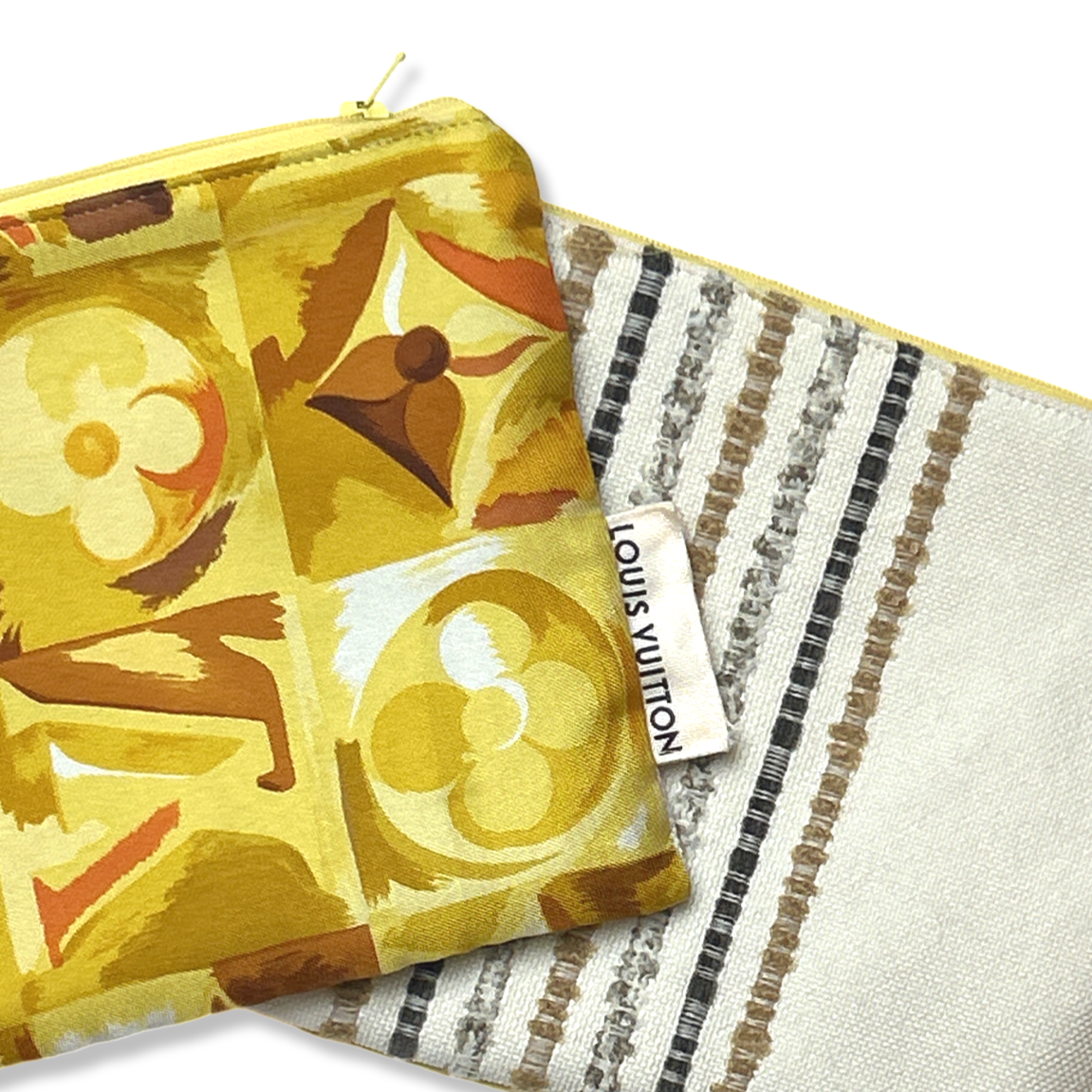 Au Fils du Temps Logo   Silk Scarf Coffee Run Keychain Bag