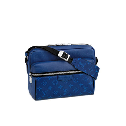 Louis Vuitton Outdoor Messenger PM Taiga Body Bag