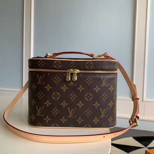 M42265 Nine BB Cosmetic Bag mini brown monogram 24cm