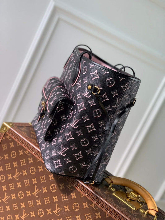 m46137 Neverfull 31cm black subaxillary bag