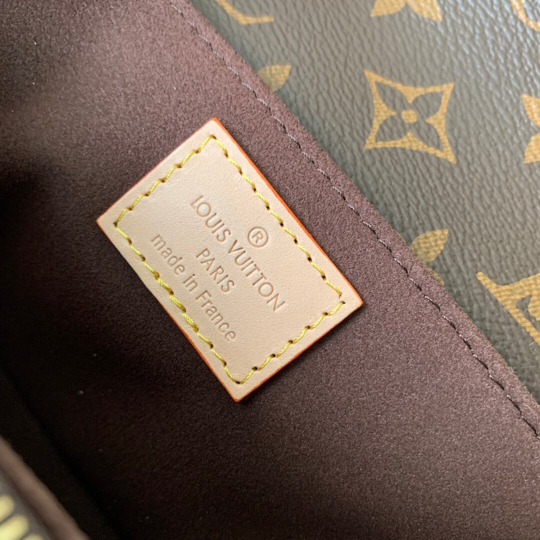 M46279 messenger bag East West Métis monogram 21.5cm brown