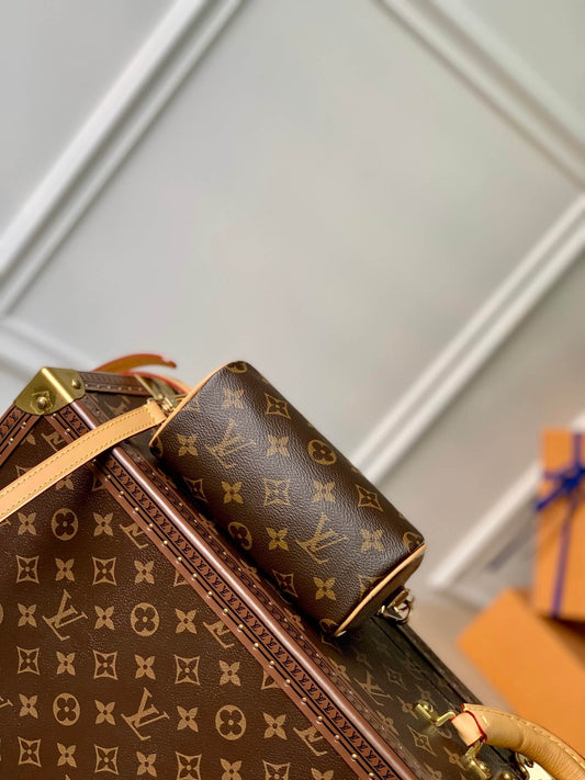 M81085 NANO SPEEDY Monogram 16cm Khaki