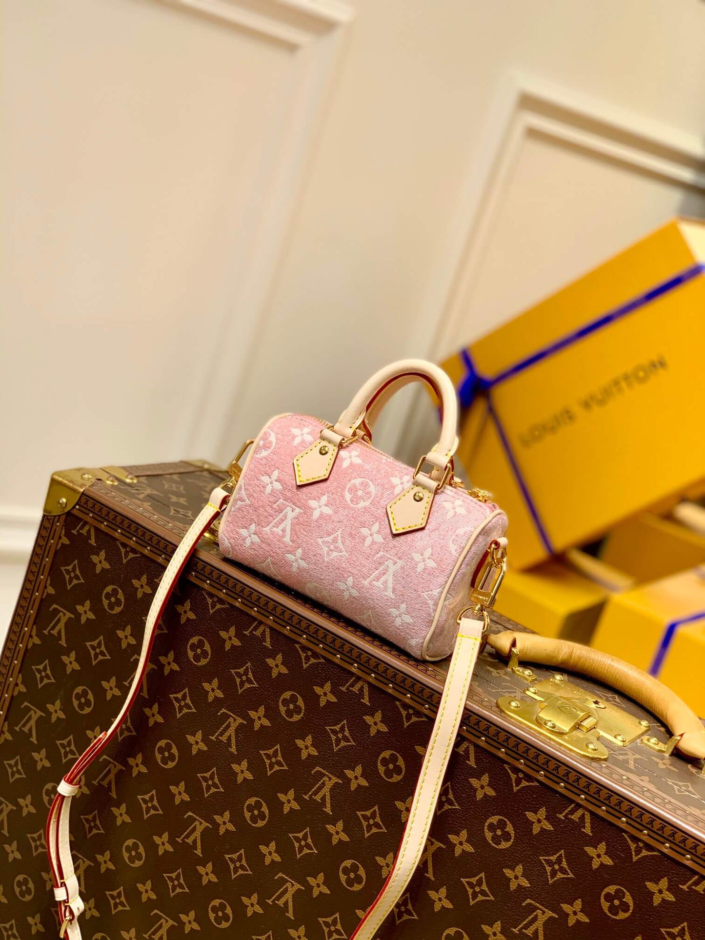 M81213 Pink Jeans Nano Speedy Monogram 16cm