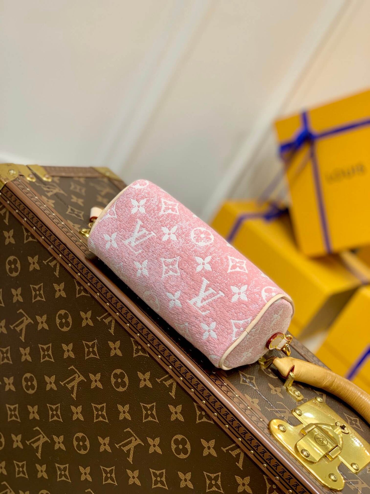 M81213 Pink Jeans Nano Speedy Monogram 16cm
